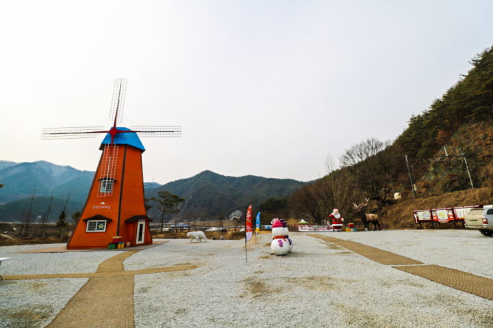 분천산타마을 풍차